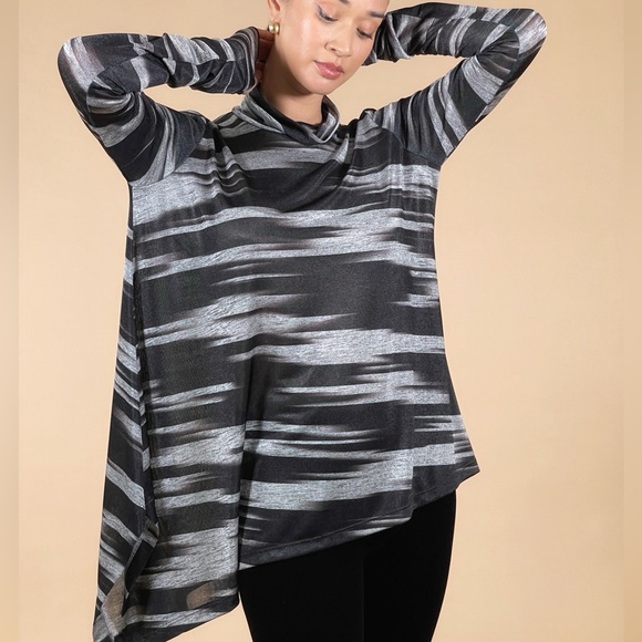Periphery Tunic Top! - Picture 1 of 2